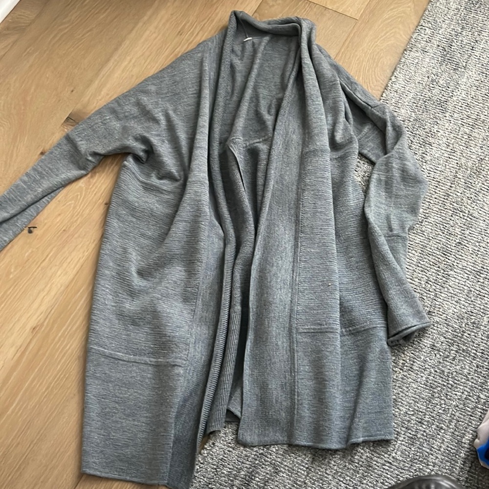 Lululemon sweater